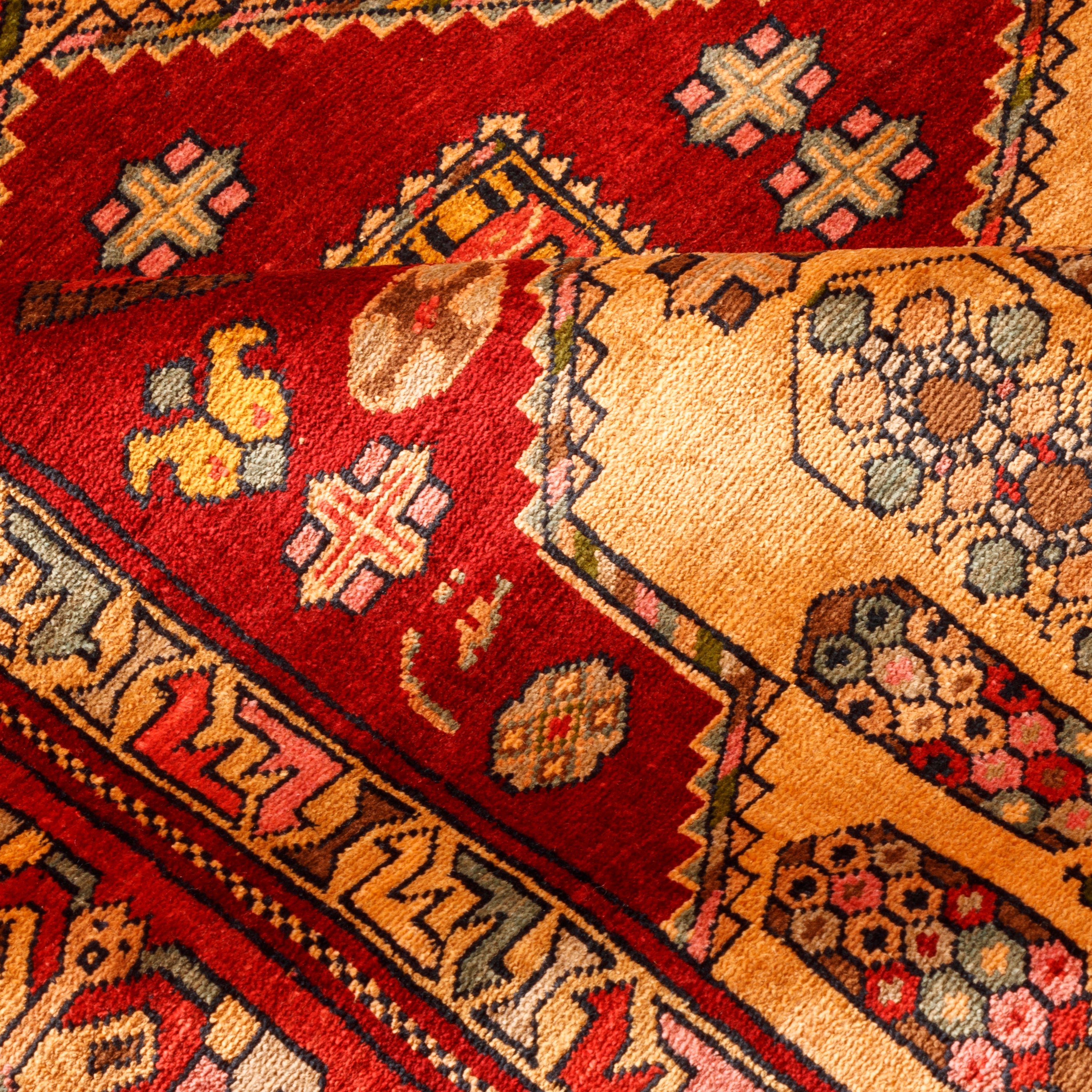 سجاد سرخس اليدوي — طرح ترنج | حرير بالكامل | 88 × 117 سم | رمز المنتج 10100218