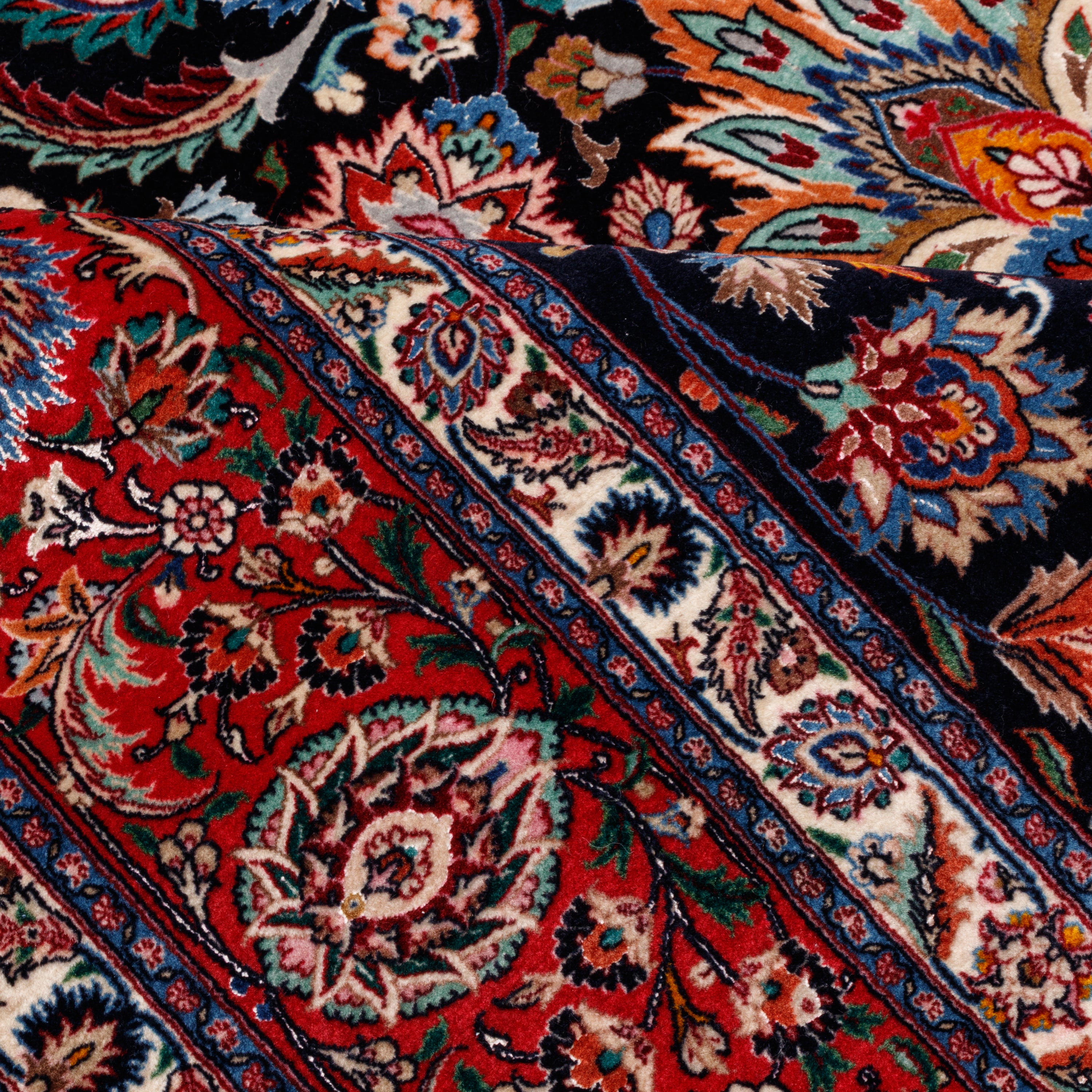 سجادة مشهد يدوية - ساراسار | خيوط حرير / سدى حرير | 150 × 220 سم | رمز المنتج 10300054