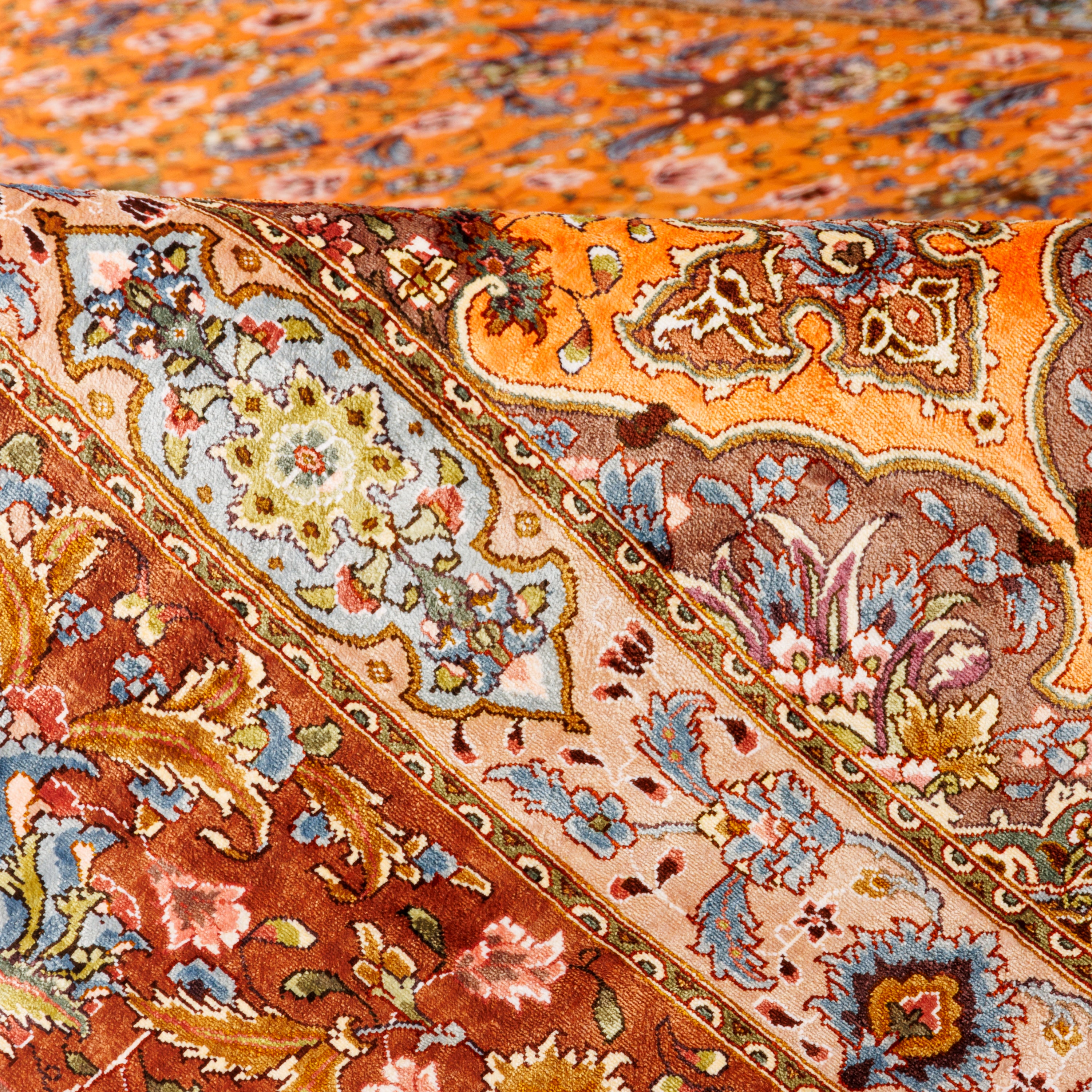 Tabriz Handmade Carpet — Lachak Toranj | Full Silk | 394 × 584 cm | SKU 12300723