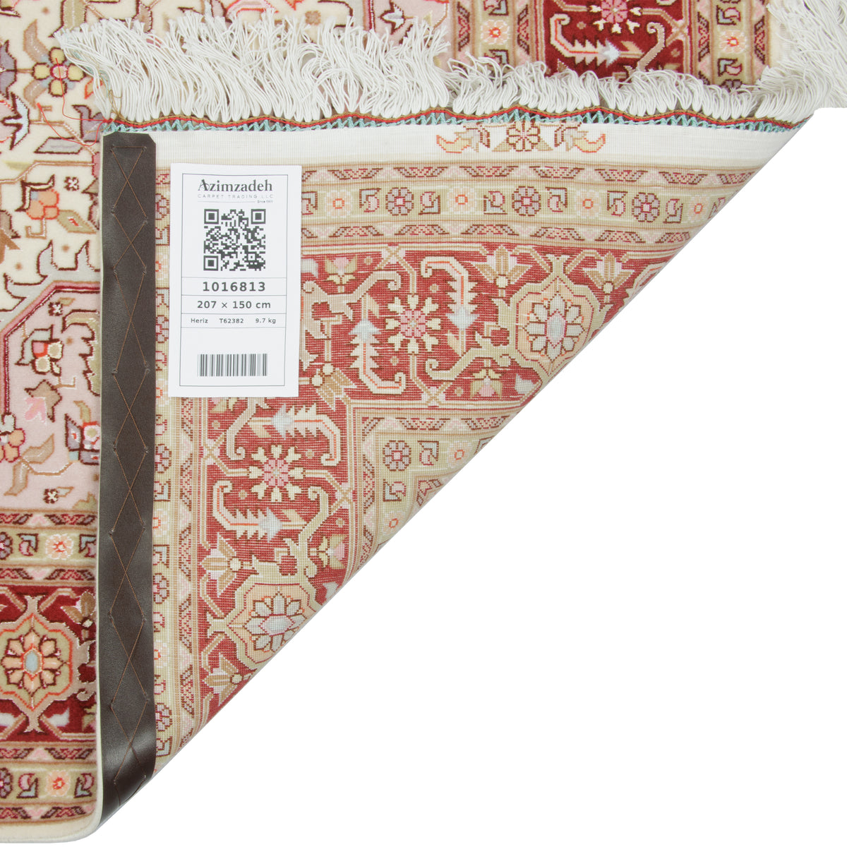 Heriz Handmade Carpet by Tabriz, Medallion and Corner, Wool & Silk on Cotton, Ivory, 150 × 207 cm — 1016813