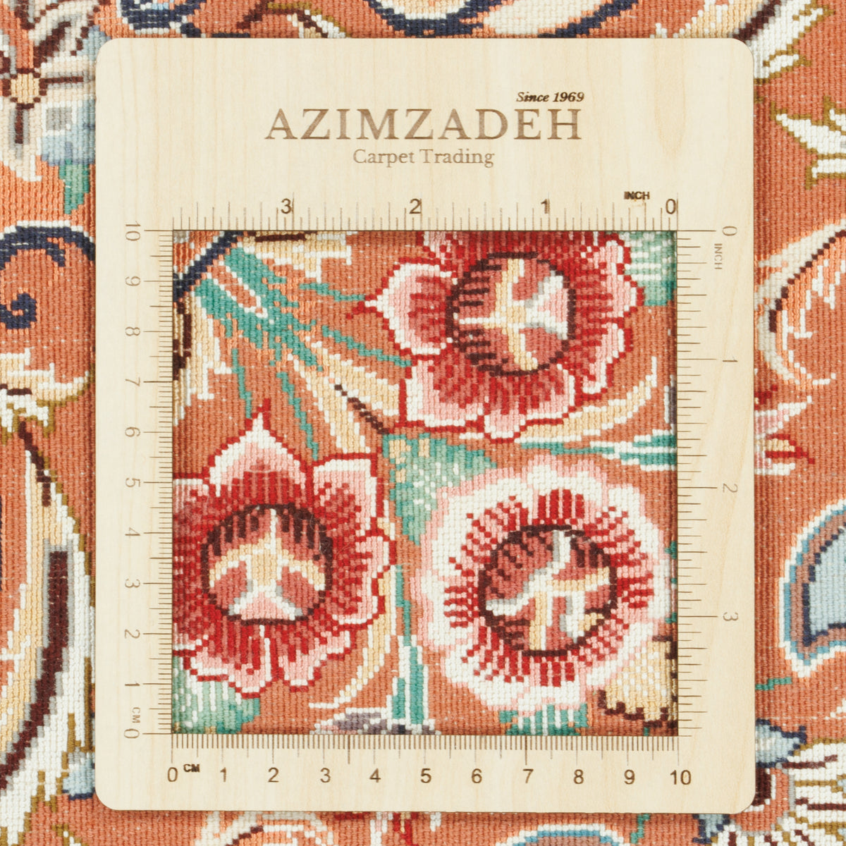 فرش دستباف طرح لچک ترنج گل ابریشم چله ابریشم فیروزه ای تبریز اثر شرکت فرش 216 × 315 سانتی‌متر کد 1016643