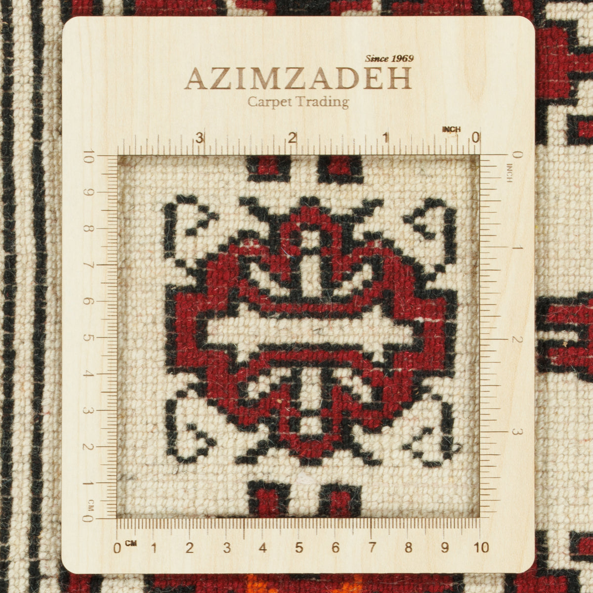 فرش دستباف طرح سراسر تمام پشم کرم ترکمن 210 × 290 سانتی‌متر کد 1016712