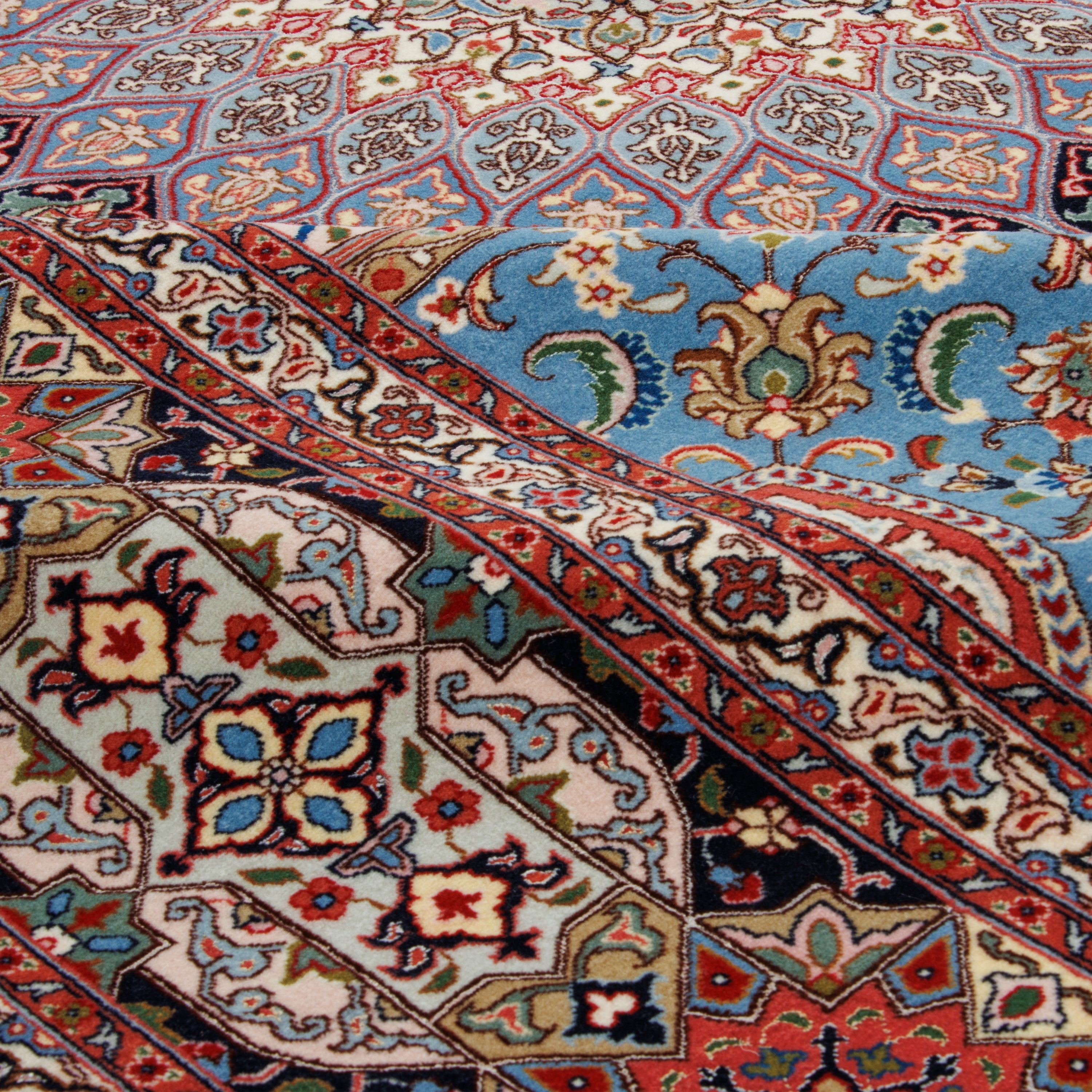 سجاد تبريز اليدوي - قنبدي | خيوط حرير / سدى حرير | 247 × 358 سم | رمز المنتج 10800809