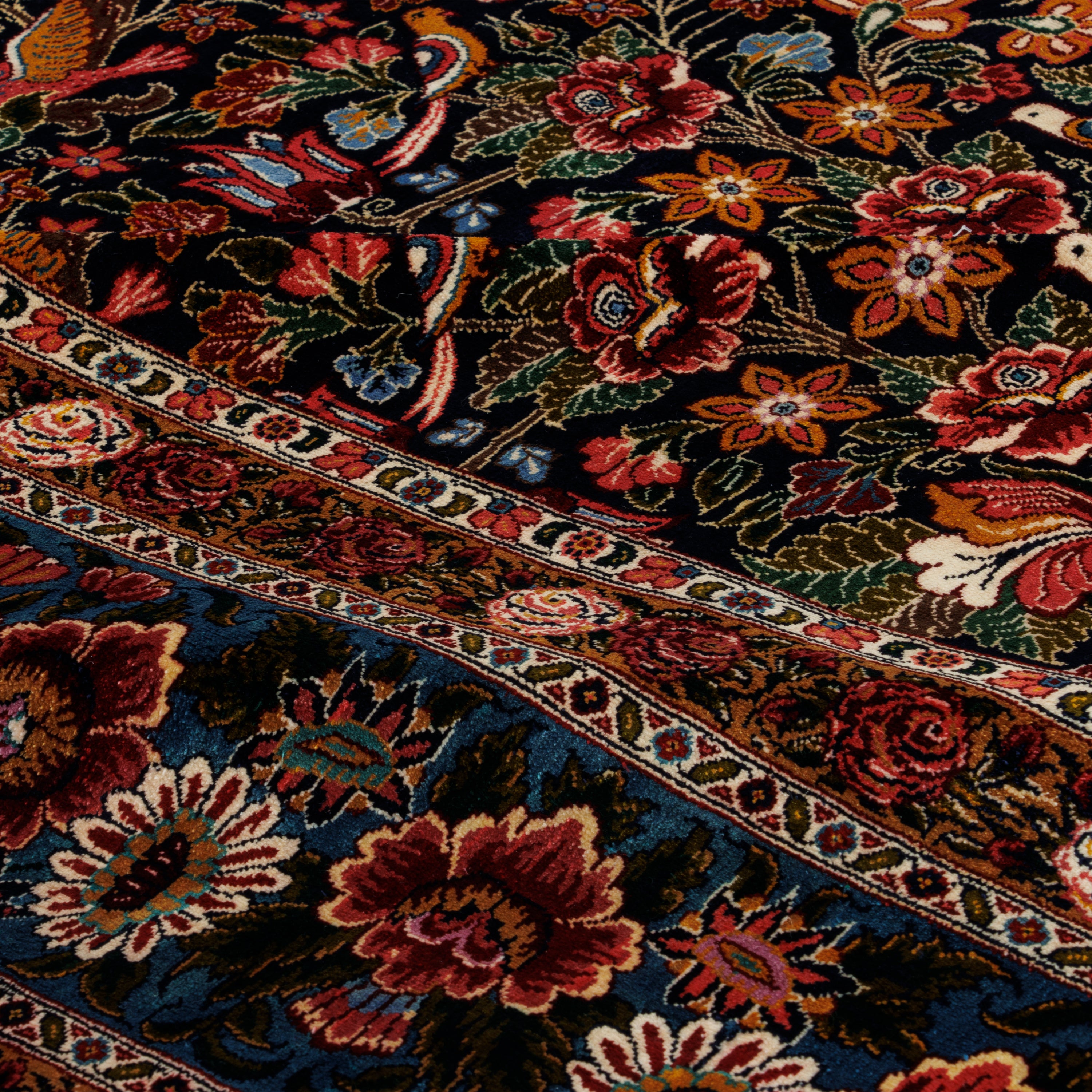 سجاد سنندج اليدوي - ساراسار | حرير كامل | 250 × 350 سم | رمز المنتج 10800800