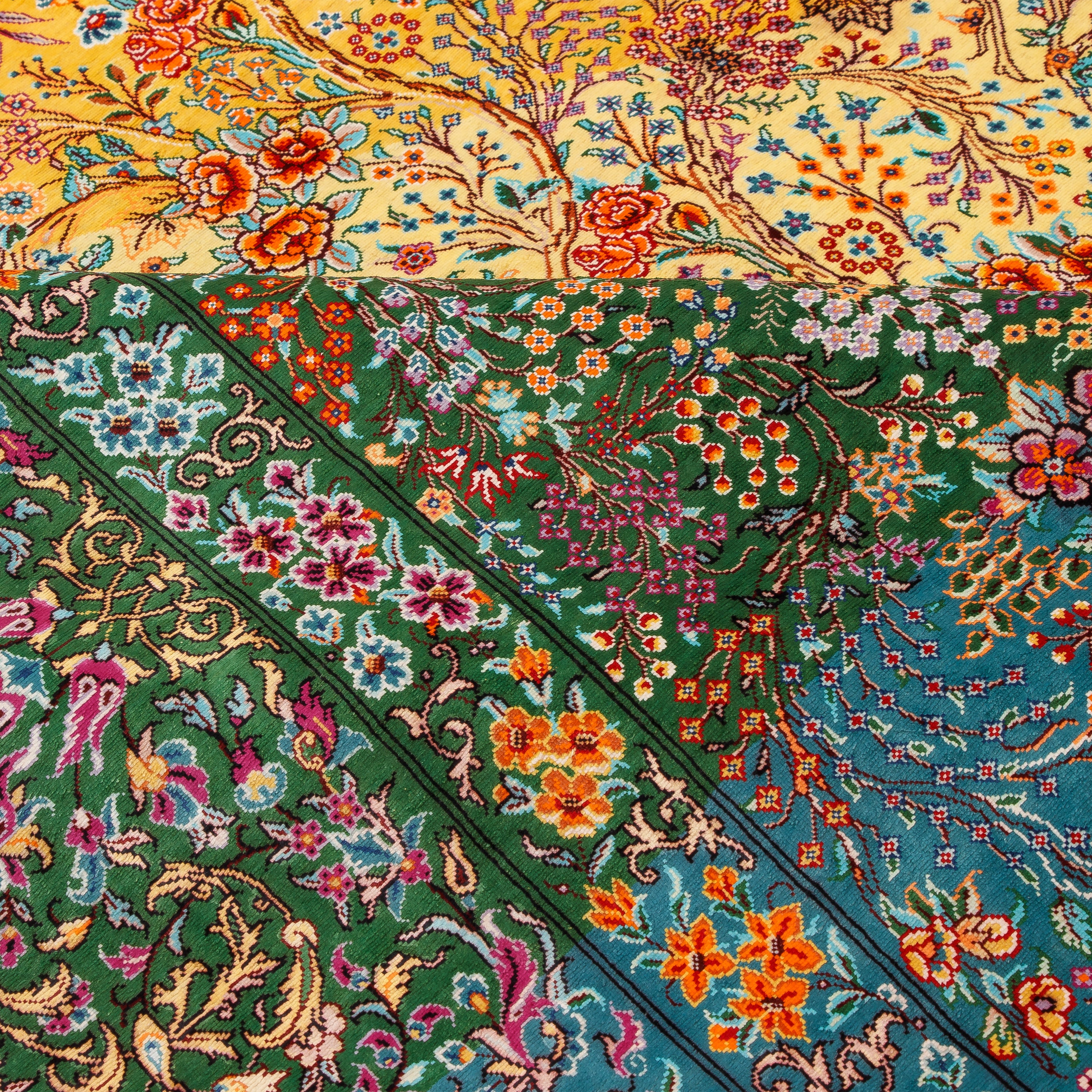 سجادة قم يدوية — سرسار | حرير كامل | 135 × 200 سم | رمز المنتج 10200438