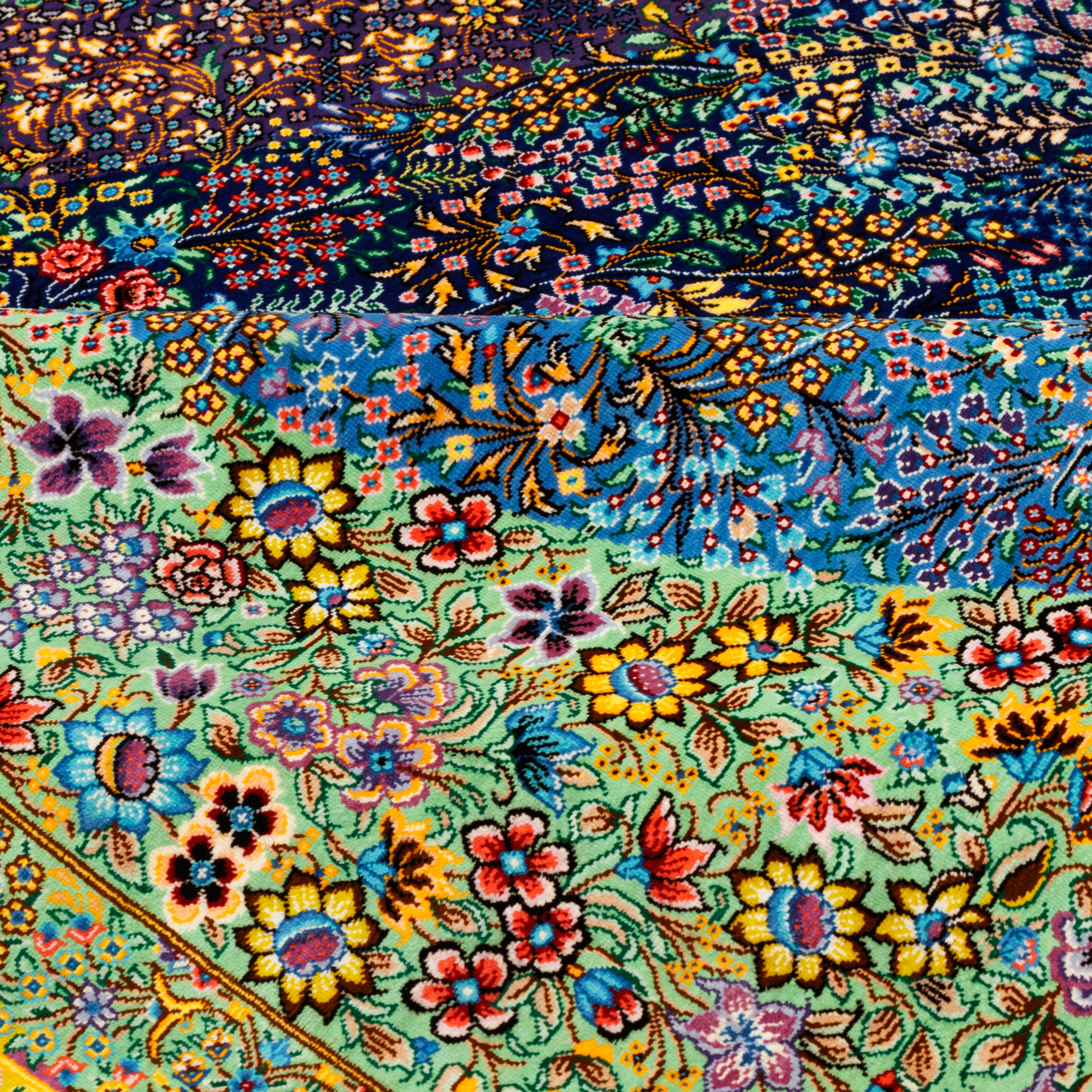 سجادة قم يدوية — ساراسار | حرير كامل | 137 × 200 سم | رمز المنتج 10200382