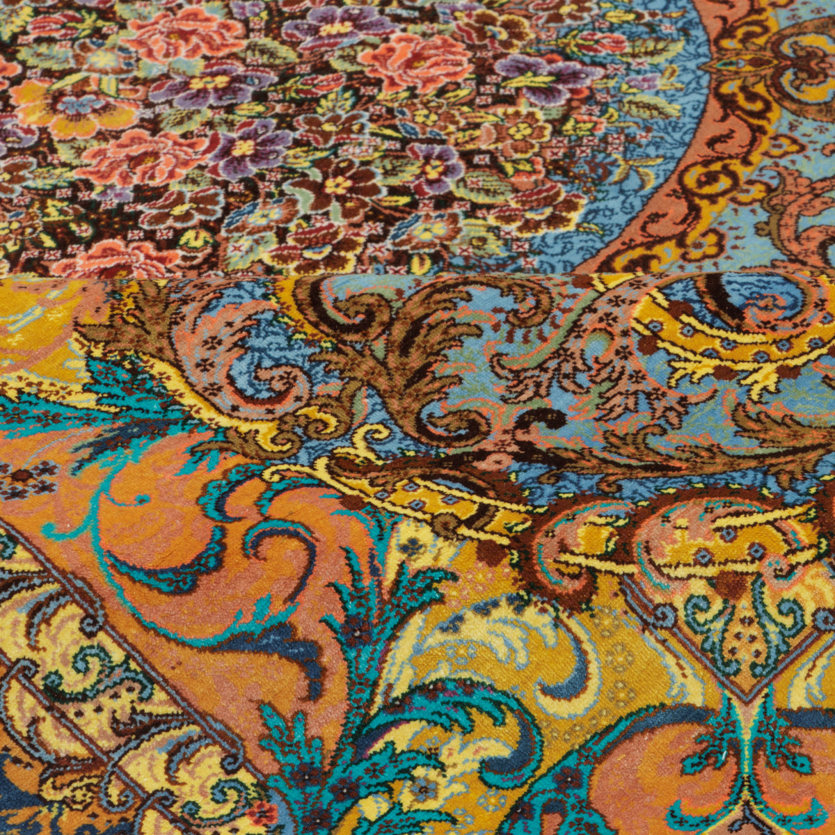 Qom Handmade Carpet by Seyed Morteza Mirmehdi, Medallion and Corner, Silk, Gray, 105 × 160 cm — 1016876