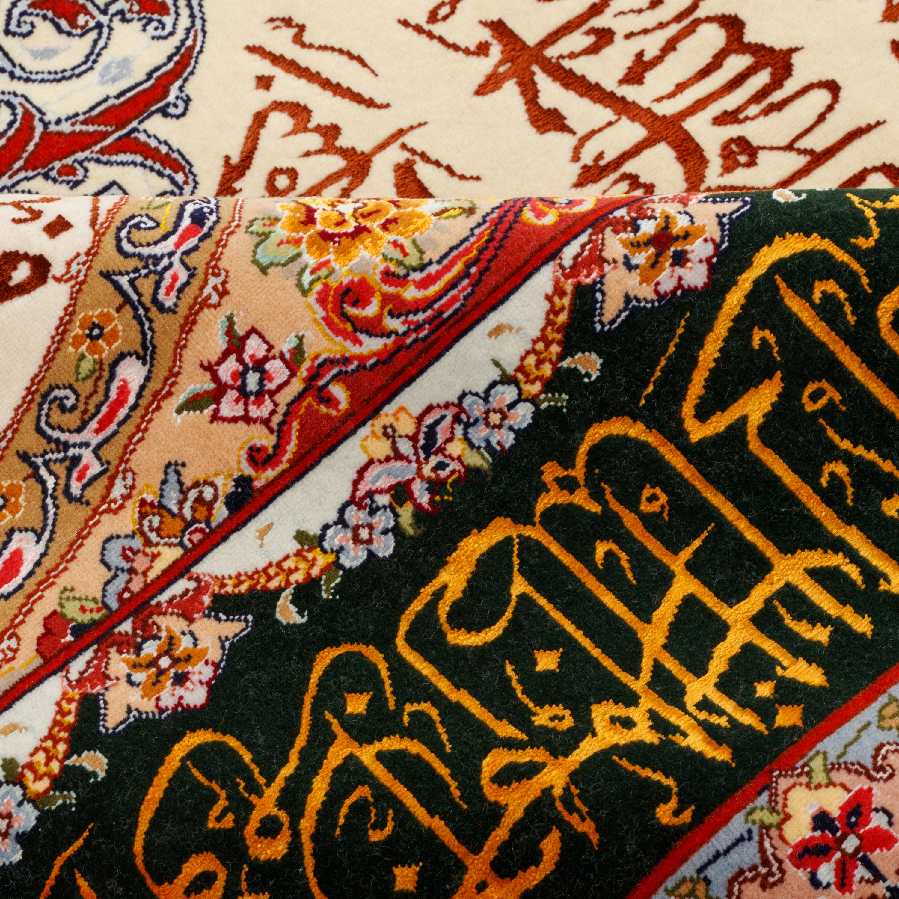 قالی تبریز دستباف تابلوفرش — سرتاسر | پرز ابریشم / چله ابریشم | ۲۲۰ × ۲۹۷ سانتی‌متر | کد کالا ۷۰۶۰۰۵۹۸