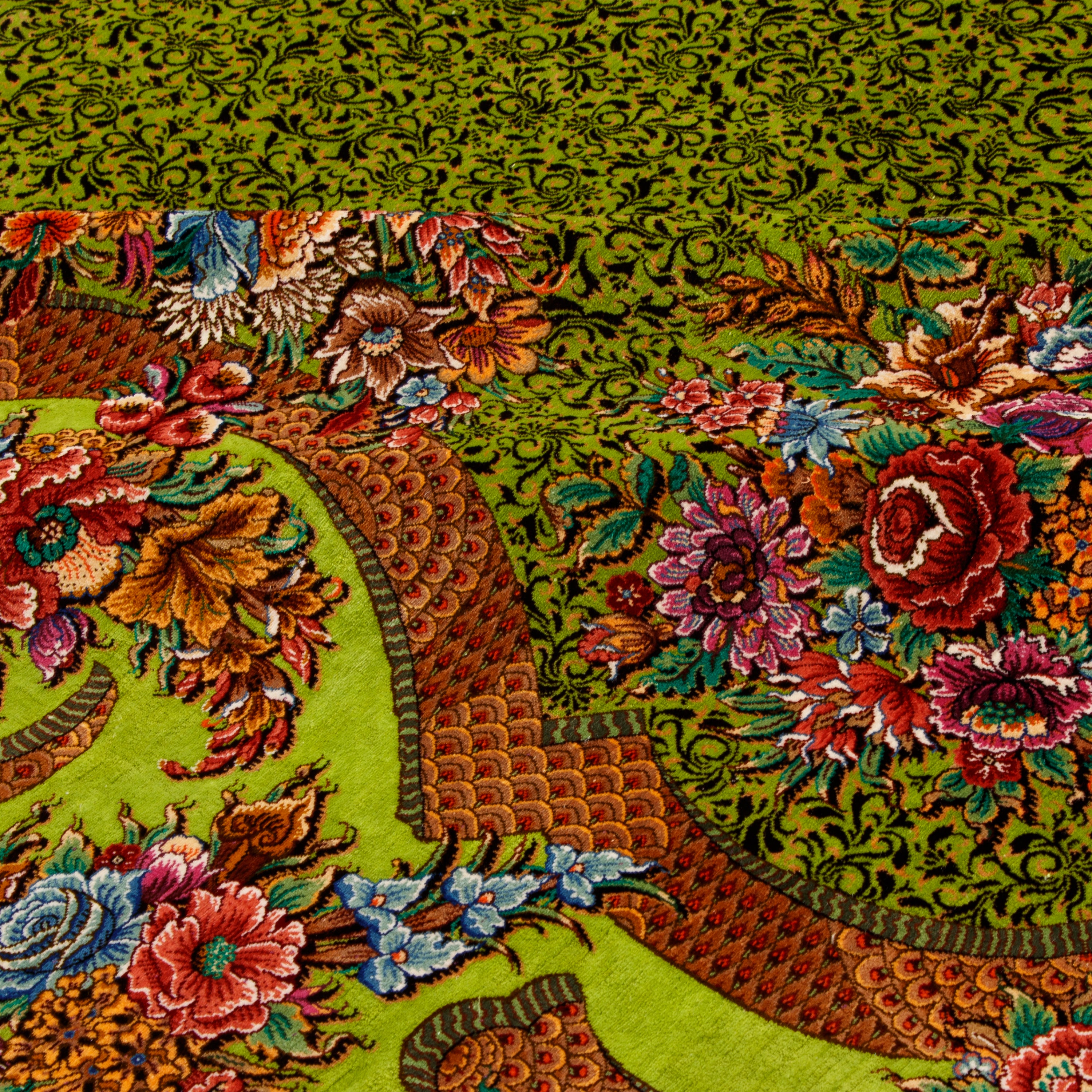 Qom Handmade Carpet — Sarasar | Full Silk | 198 × 198 cm | SKU 10300551