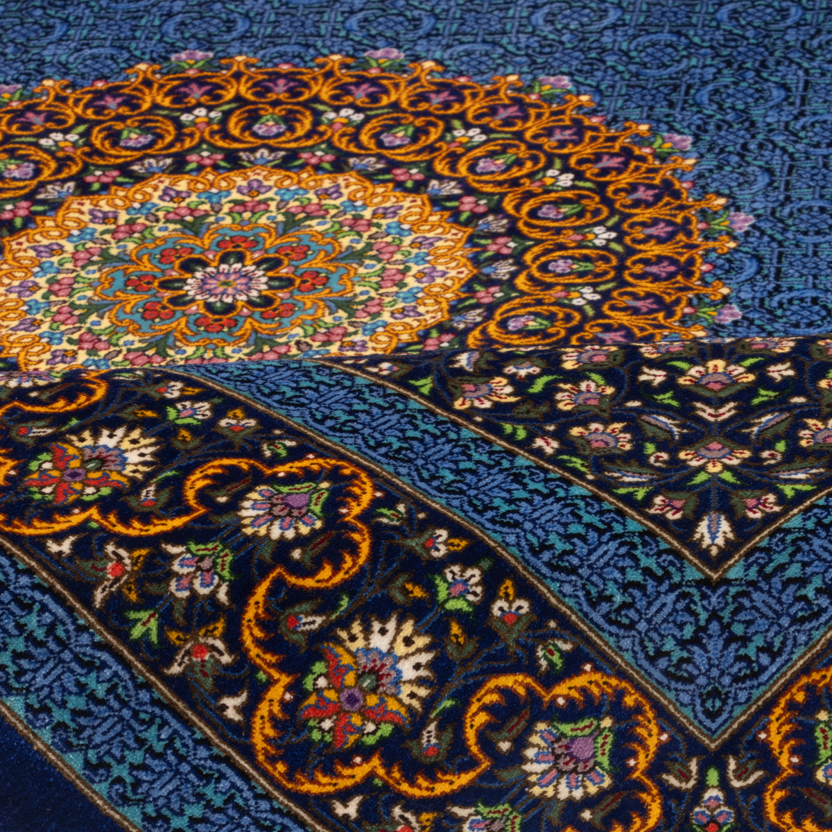 Qom Handmade Carpet by Saveh Naeini, Central Medallion, Silk, Blue, 100 × 153 cm — 1016892