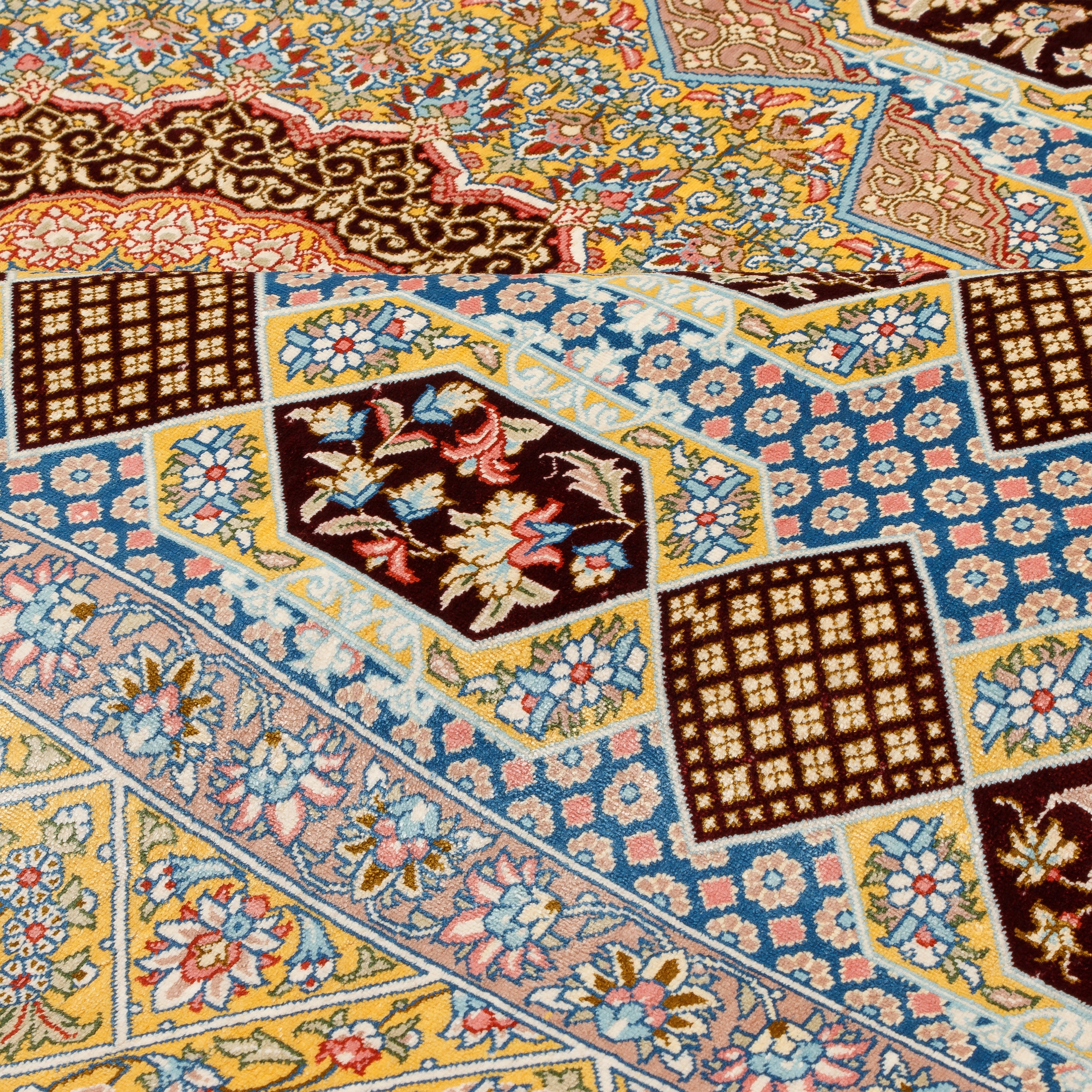 سجادة قم يدوية — ترنج دار | حرير بالكامل | 130 × 194 سم | رمز المنتج 10200487