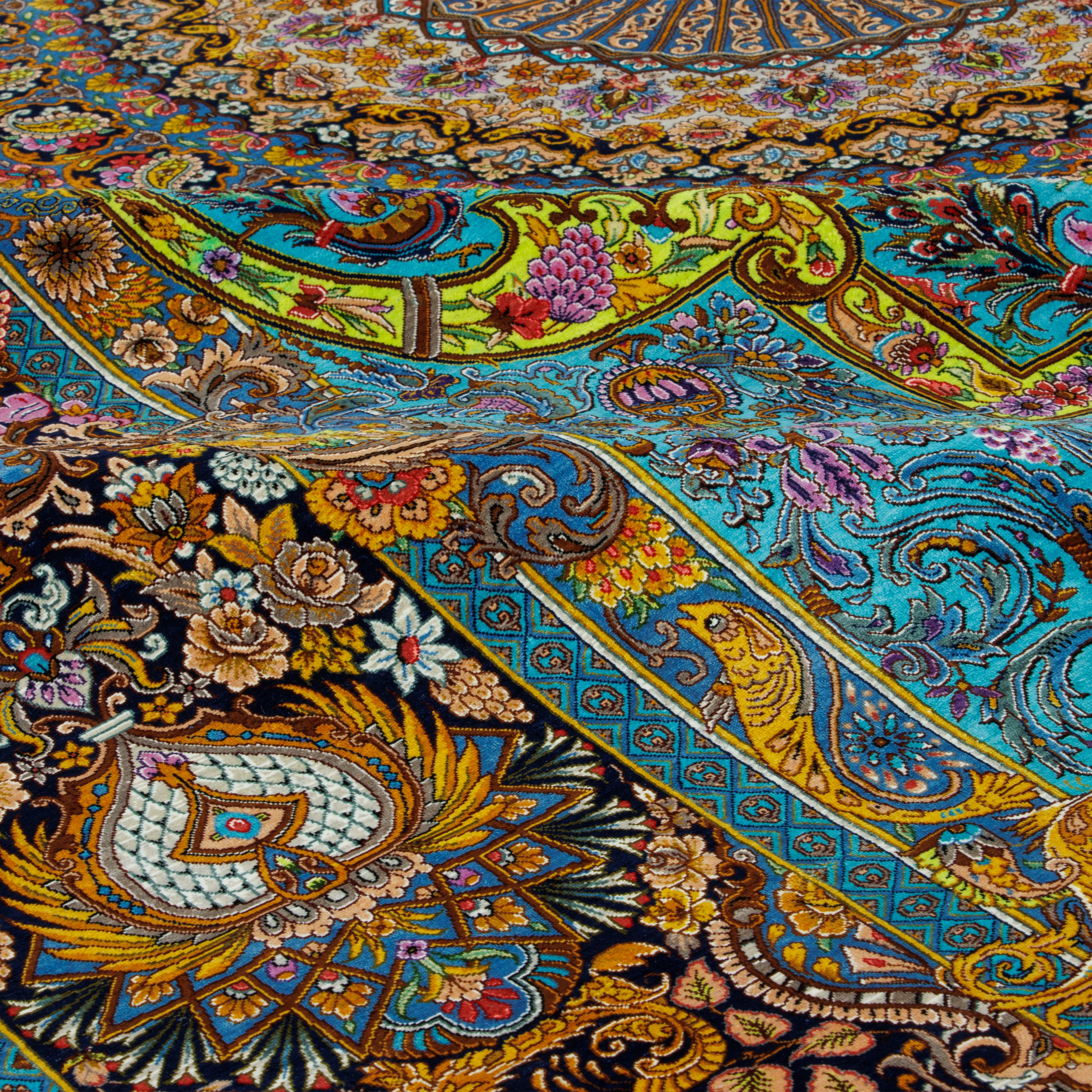 فرش دستباف قم - لچک ترنج | تمام ابریشم | 300 × 423 سانتی‌متر | کد محصول 11200655