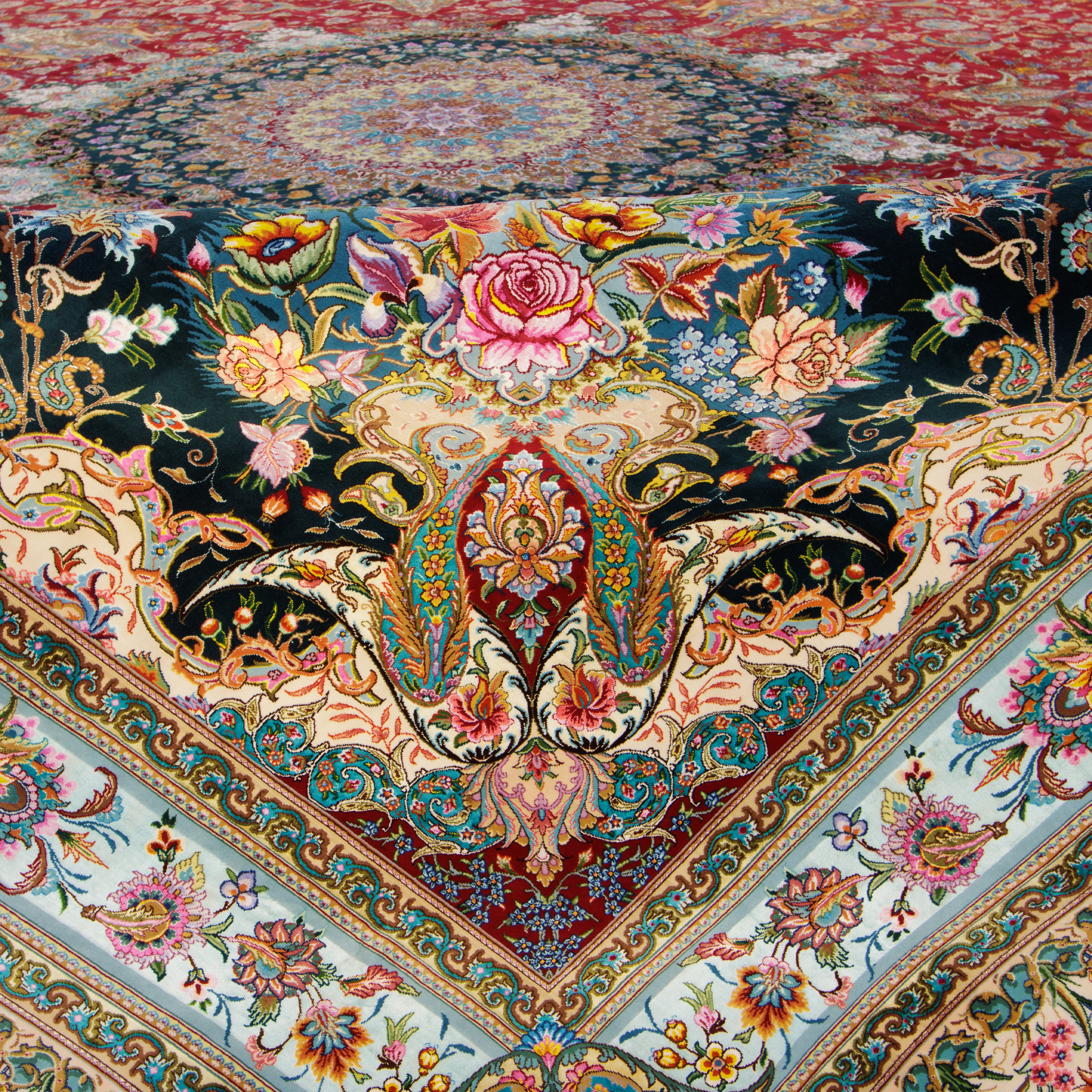 Tabriz Handmade Carpet — Lachak Toranj | Full Silk | 1000 × 1000 cm | SKU 110001185